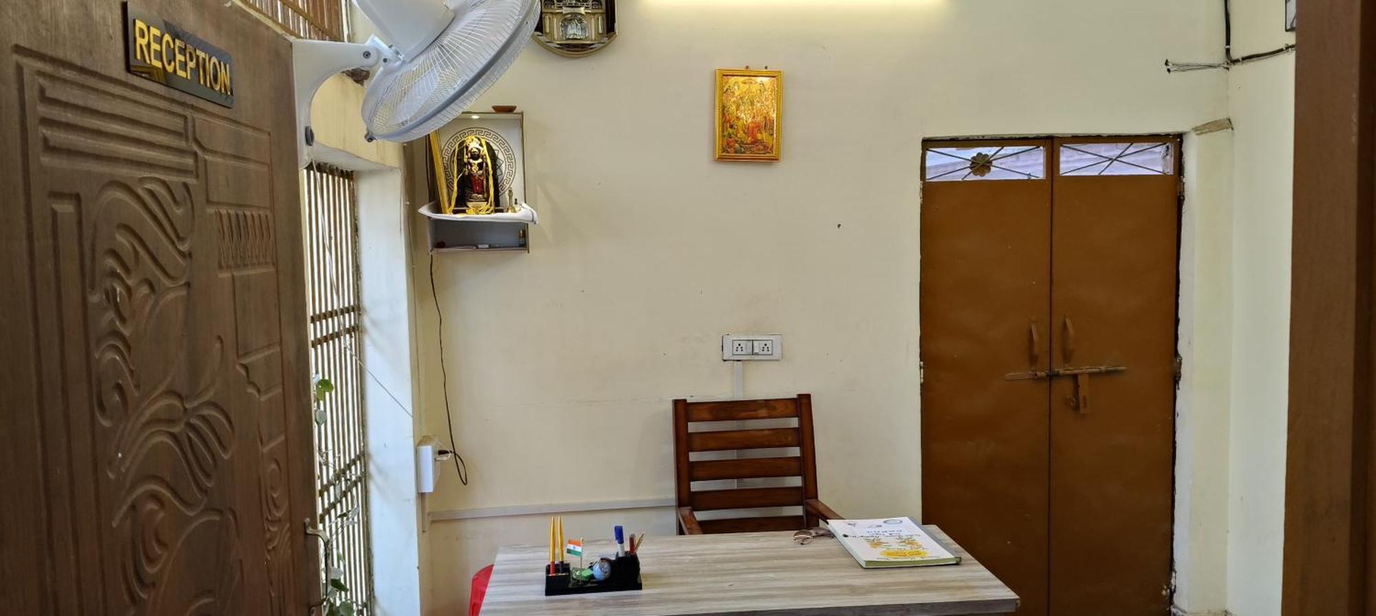 Sanat Kumar Das Yatri Niwas Ayodhya Kültér fotó